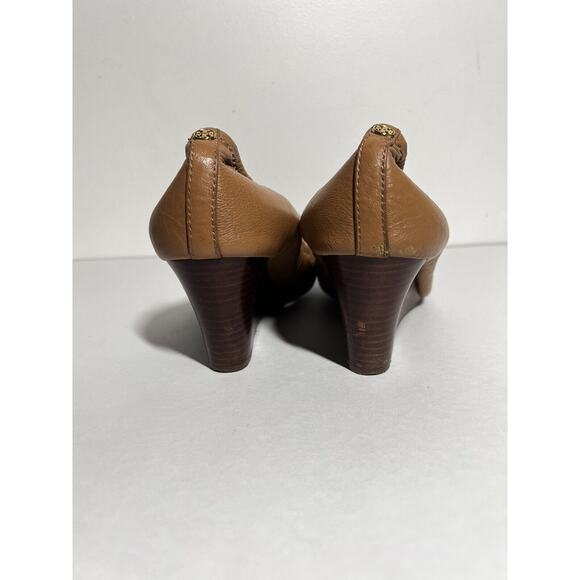 Tory Burch Tan Wedge Heels - Picture 2 of 4
